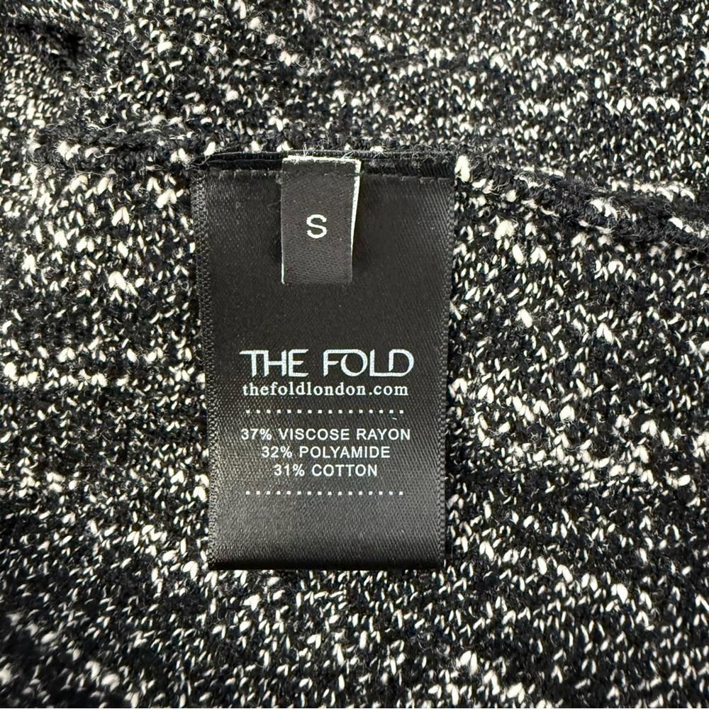THE FOLD LONDON Knitted Mermaid Sweater Dress sz Small - Picture 15 of 17